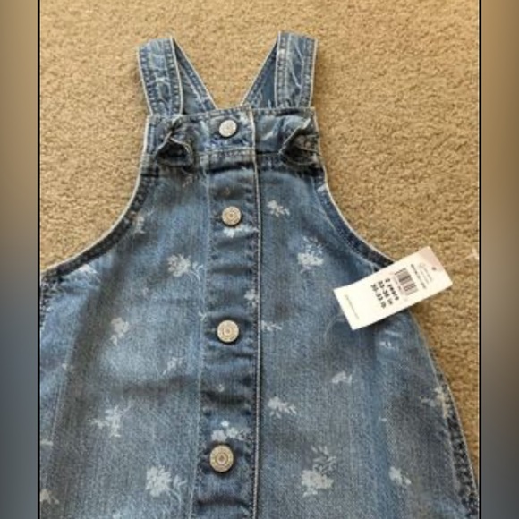Brand New With Tags ~ 2T Toddler Girls ~ Baby Gap Denim Floral Overall Dress - Picture 2 of 4